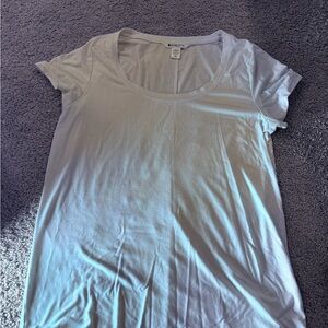 Athleta Light White Scoop Neck Short Sleeve Tee